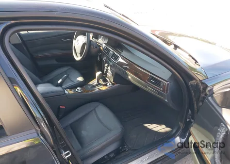 2008 BMW 328Xi из США, поврежденный, VIN WBAVC73558KP39052